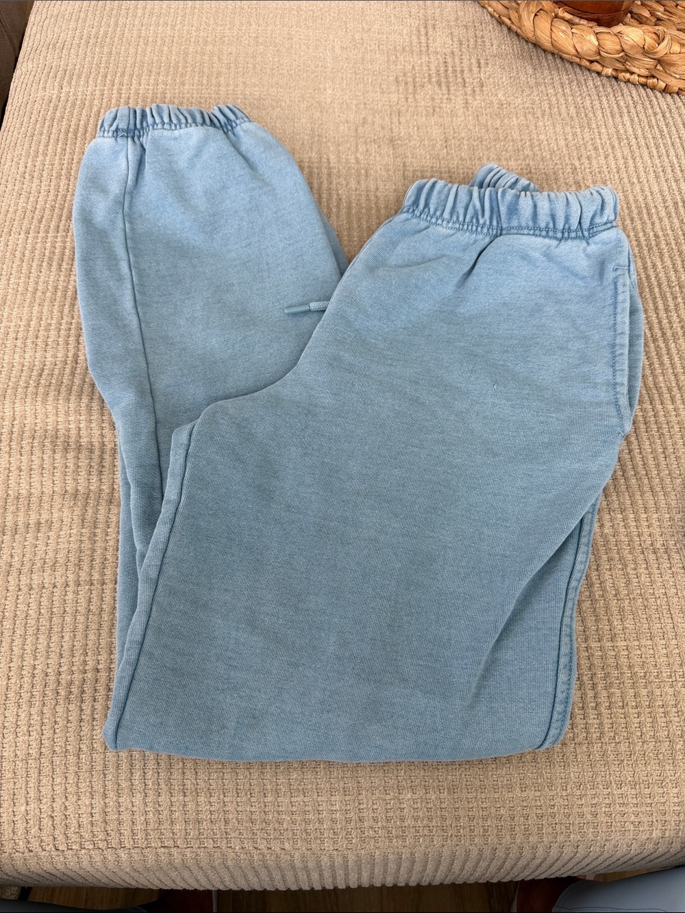 Good American Soft Light Blue Sweatpants - Cozy Casual Joggers